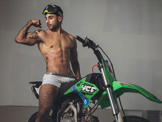 Marc Thompson