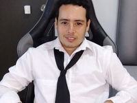 Andres Cardenas