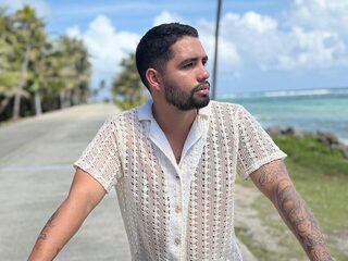 Deivid James