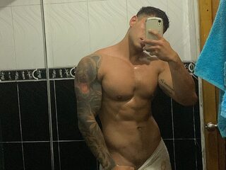 Nicolas Dwayne