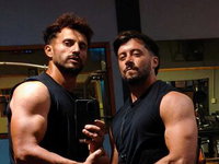 Alexander Jaz & Santi Foster