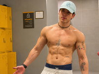 Aaron Bain