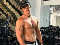 Aaron Bain