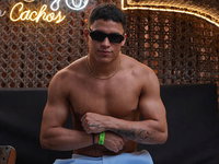James Owenn