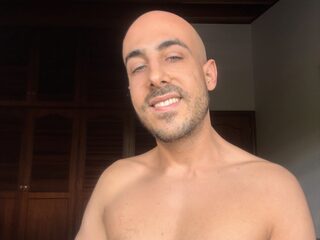 Charlie Poz