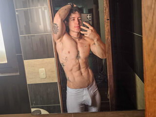 Aaron Bain